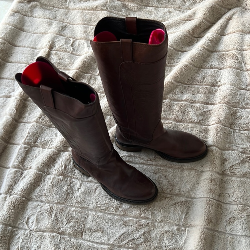 Leather Boots. Made in Italy